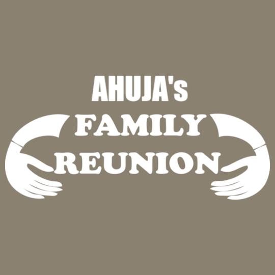 ahuja-family-with-hand